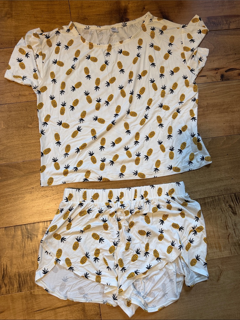 Old Navy Pineapple Print White & Yellow Two-Piece Pajama Set